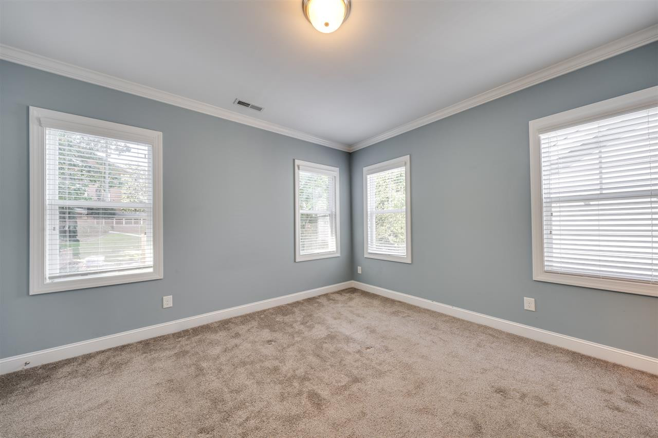 544 Ledbetter Court Raleigh, NC 27608 - Photo 20 of 29 Photo 20