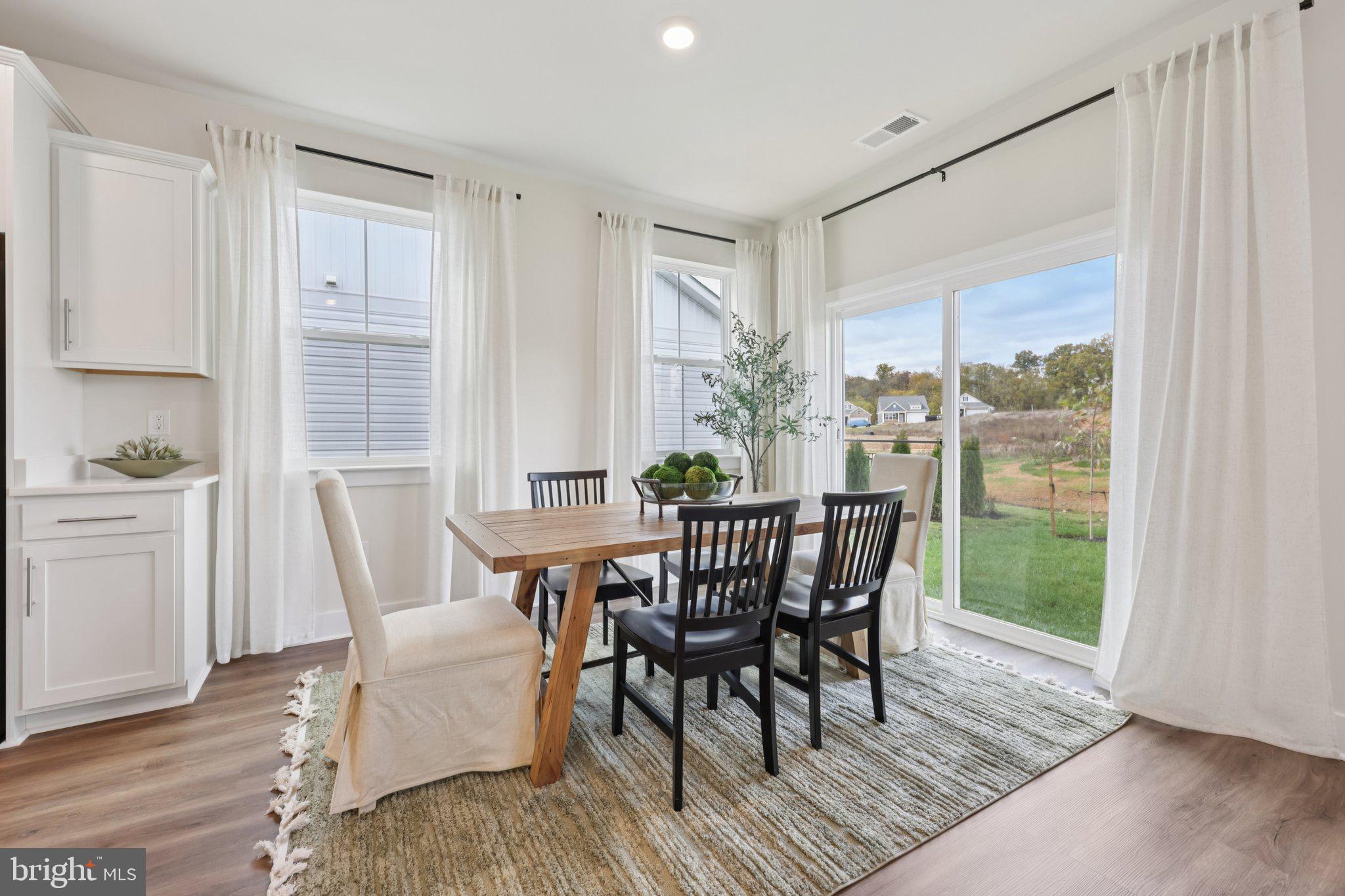 112 Trellis View Lane Winchester, VA 22602 - Photo 9 of 45