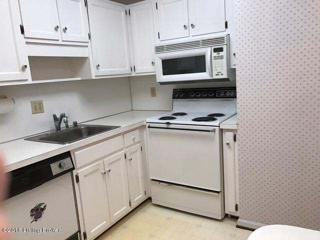 410 Mockingbird Valley Road, Unit 39 Louisville, KY 40207 - Photo 6 of 12 Mockingbird 5(1)