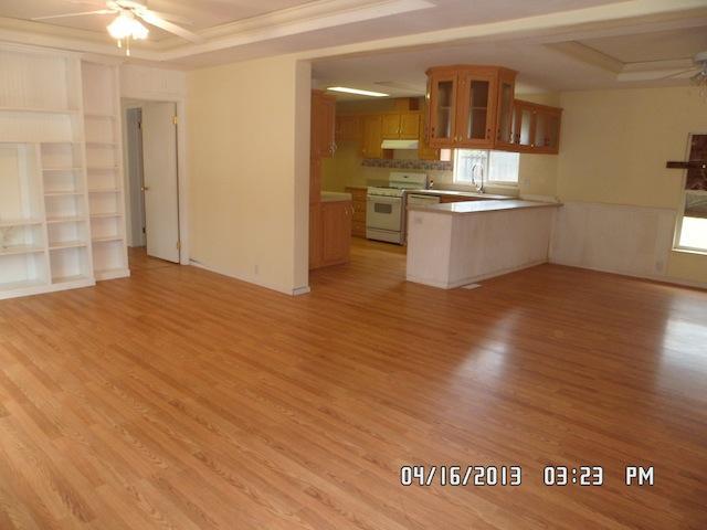 37239 Mistletoe Road Squaw Valley, CA 93675 - Photo 2 of 10 Gallery Image 2