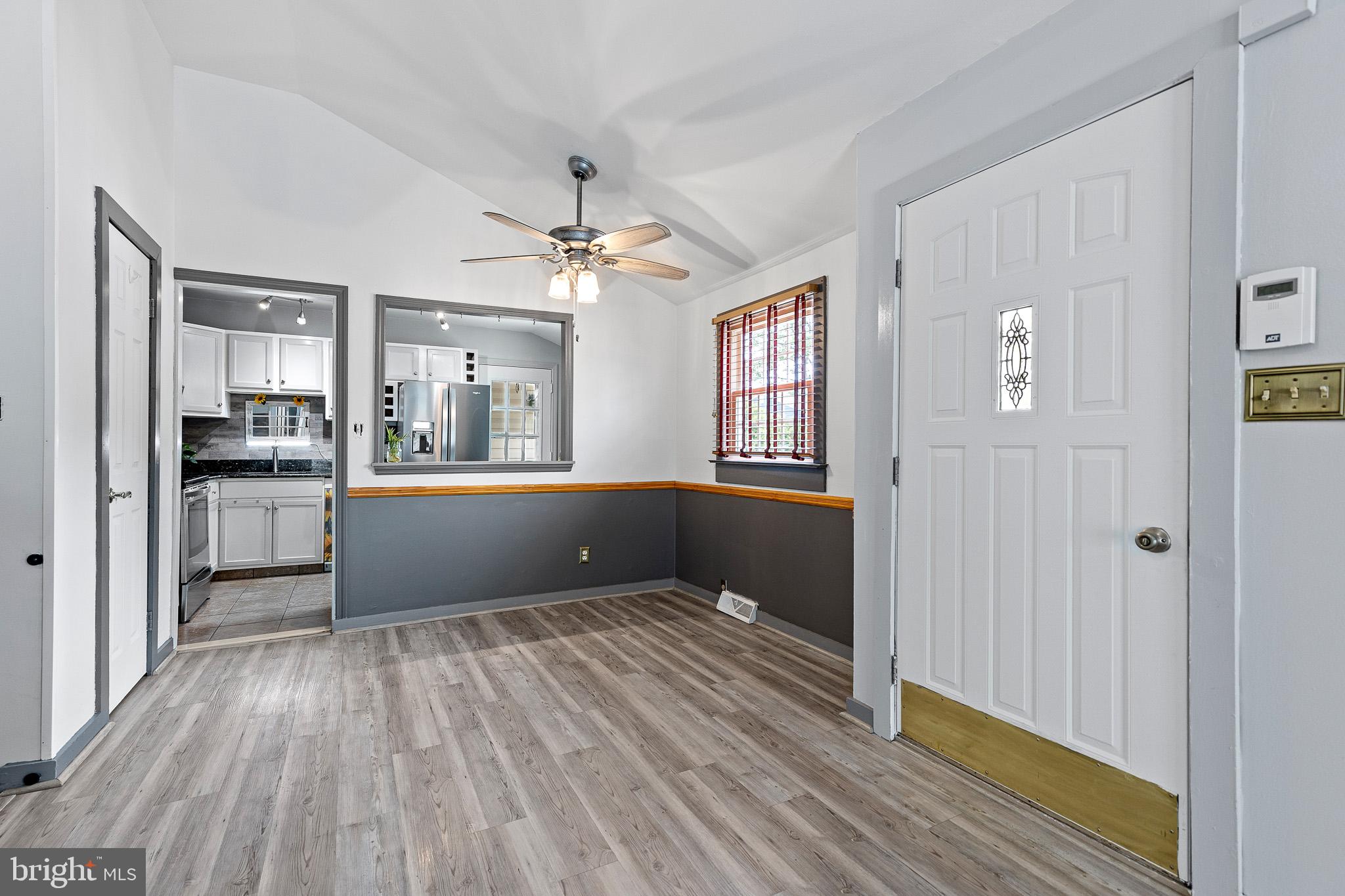 12 Carole Road Newark, DE 19713 - Photo 7 of 19 Dining Room