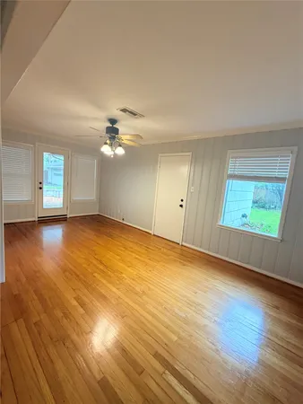 $2,200 | 4833 Hazelton Street, Houston, TX 77035