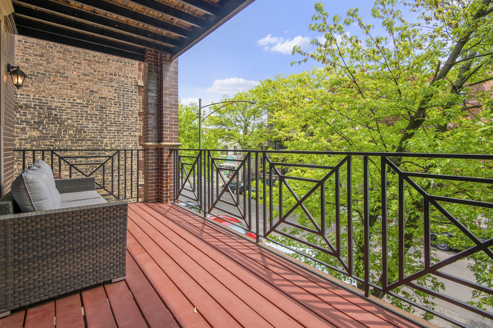2446 North Racine Avenue, Unit 2 Chicago, IL 60614 - Photo 18 of 21