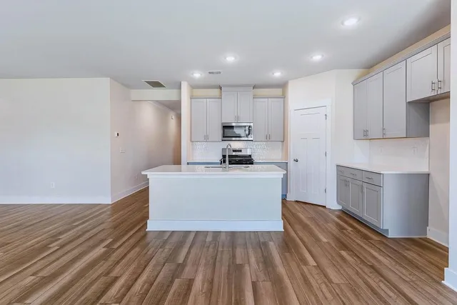 $379,000 | 602 Splendid Place, Simpsonville, SC 29680