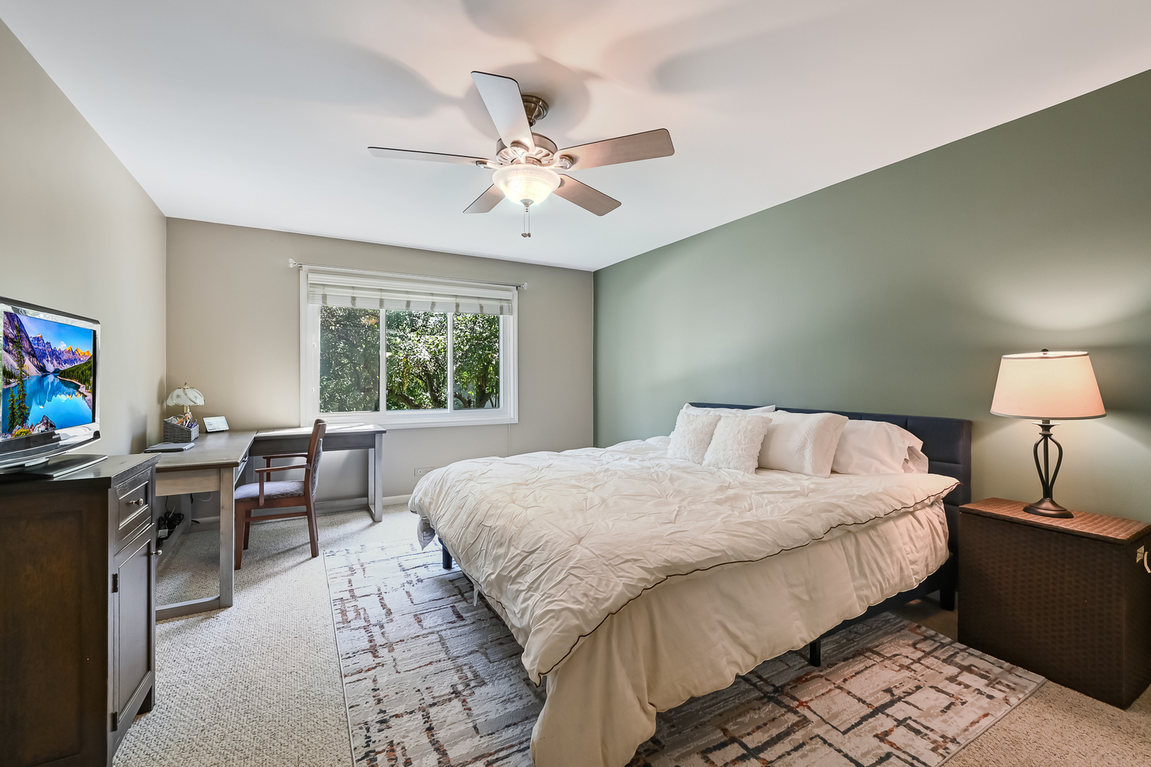 1640 Royal Oak Road, Unit 4 Darien, IL 60561 - Photo 12 of 20 Gallery Image 12
