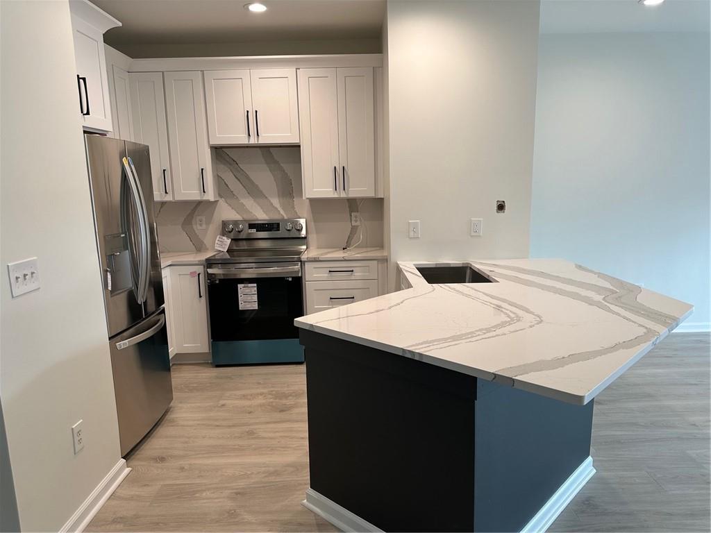 821 Ralph McGill Boulevard Northeast, Unit 2211 Atlanta, GA 30306 - Photo 1 of 43