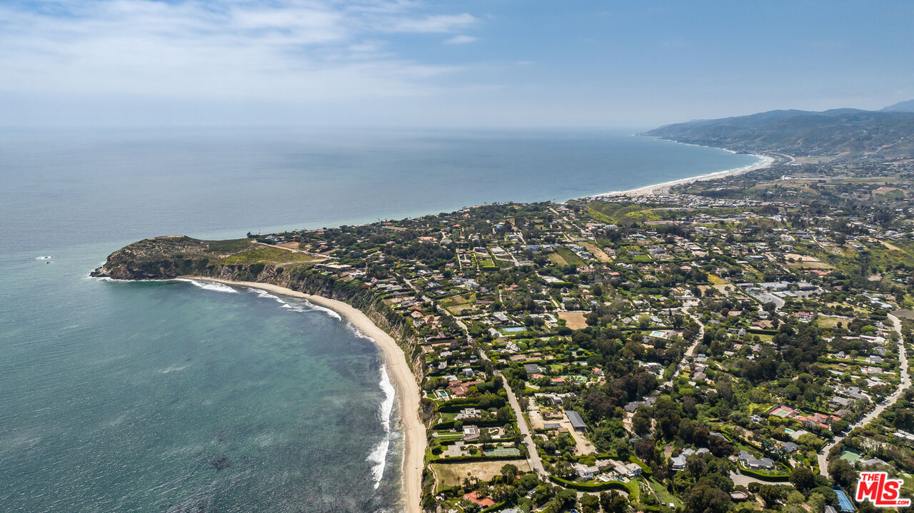 28925 Cliffside Drive Malibu, CA 90265 - Photo 57 of 62