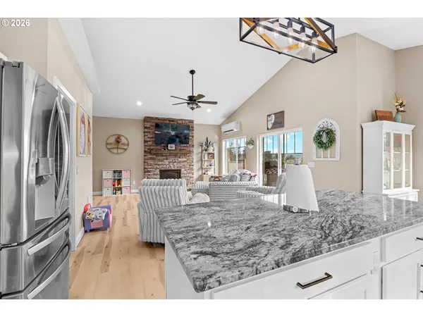 $675,000 | 1118 South 11th Street, Coos Bay, OR 97420