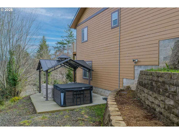 $675,000 | 1118 South 11th Street, Coos Bay, OR 97420