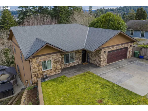 $675,000 | 1118 South 11th Street, Coos Bay, OR 97420
