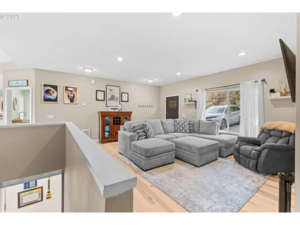 $675,000 | 1118 South 11th Street, Coos Bay, OR 97420