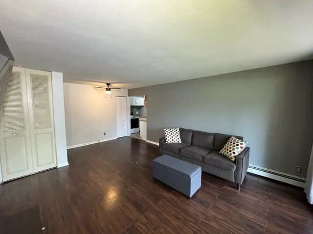 $79,900 | 2650 South 60th Street, Unit 11, Milwaukee, WI 53219