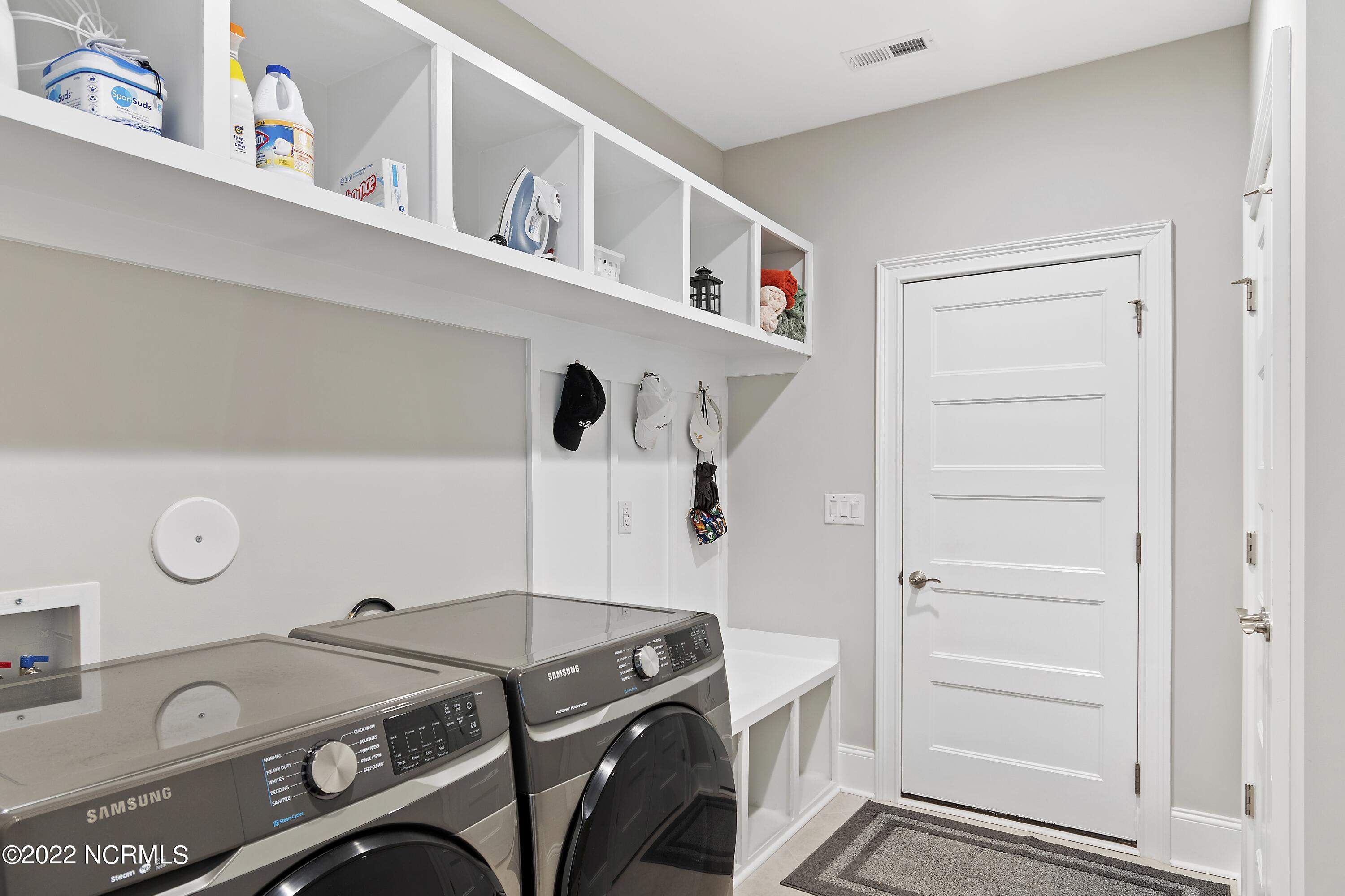 149 Clubhouse Road Sunset Beach, NC 28468 - Photo 28 of 61 Laundry/mudroom