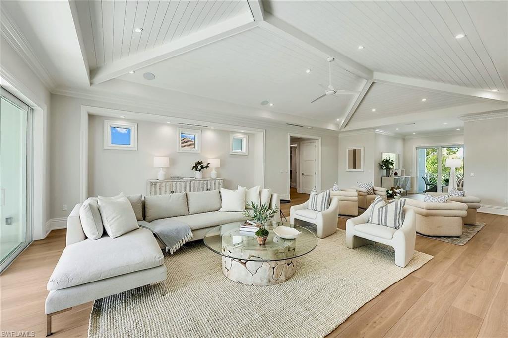 788 Riviera Drive Naples, FL 34103 - Photo 31 of 48