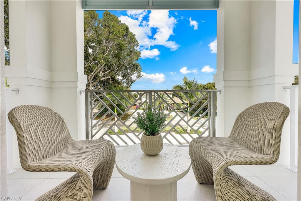 788 Riviera Drive Naples, FL 34103 - Photo 35 of 48