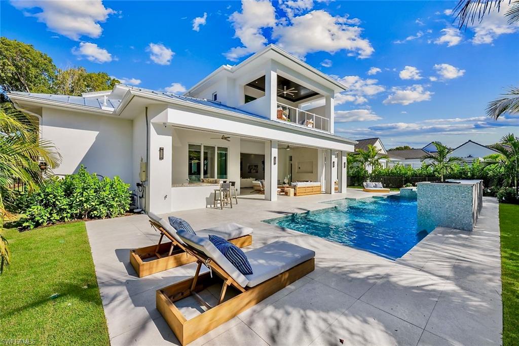 788 Riviera Drive Naples, FL 34103 - Photo 36 of 48