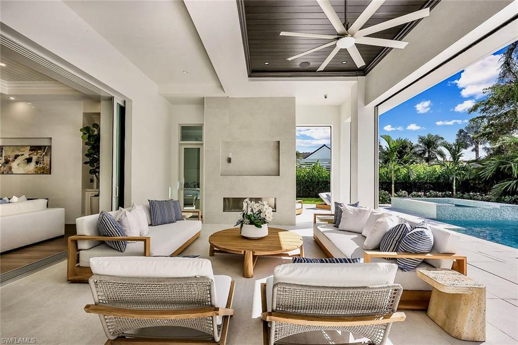 788 Riviera Drive Naples, FL 34103 - Photo 5 of 48