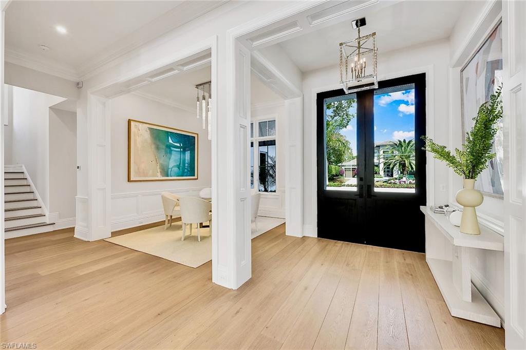 788 Riviera Drive Naples, FL 34103 - Photo 10 of 48