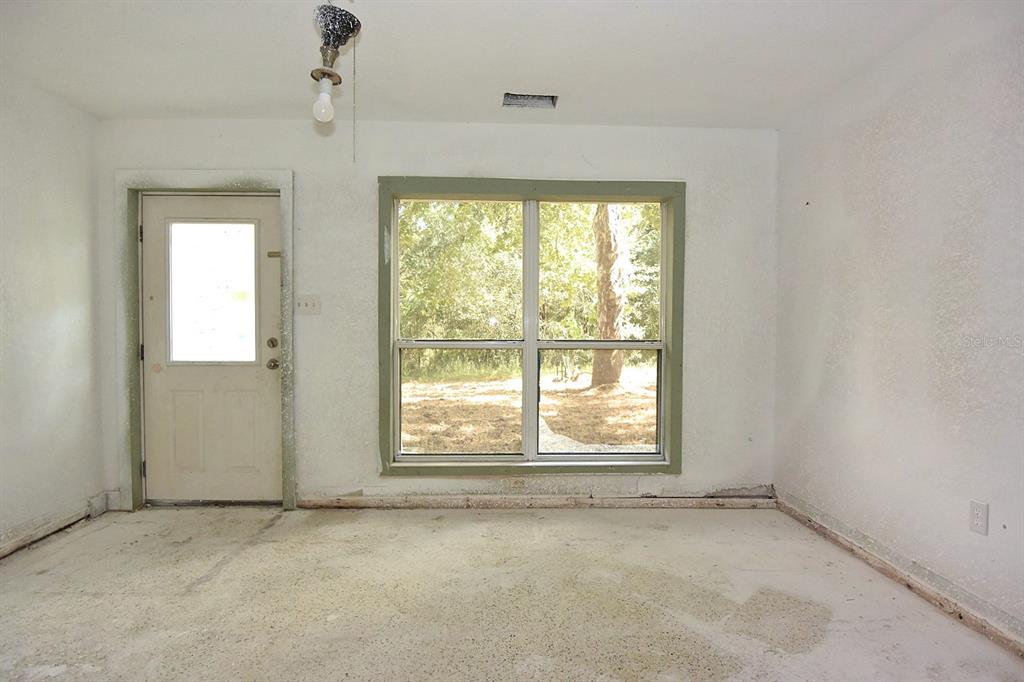 2810 Van Buren Street Inverness, FL 34453 - Photo 20 of 30