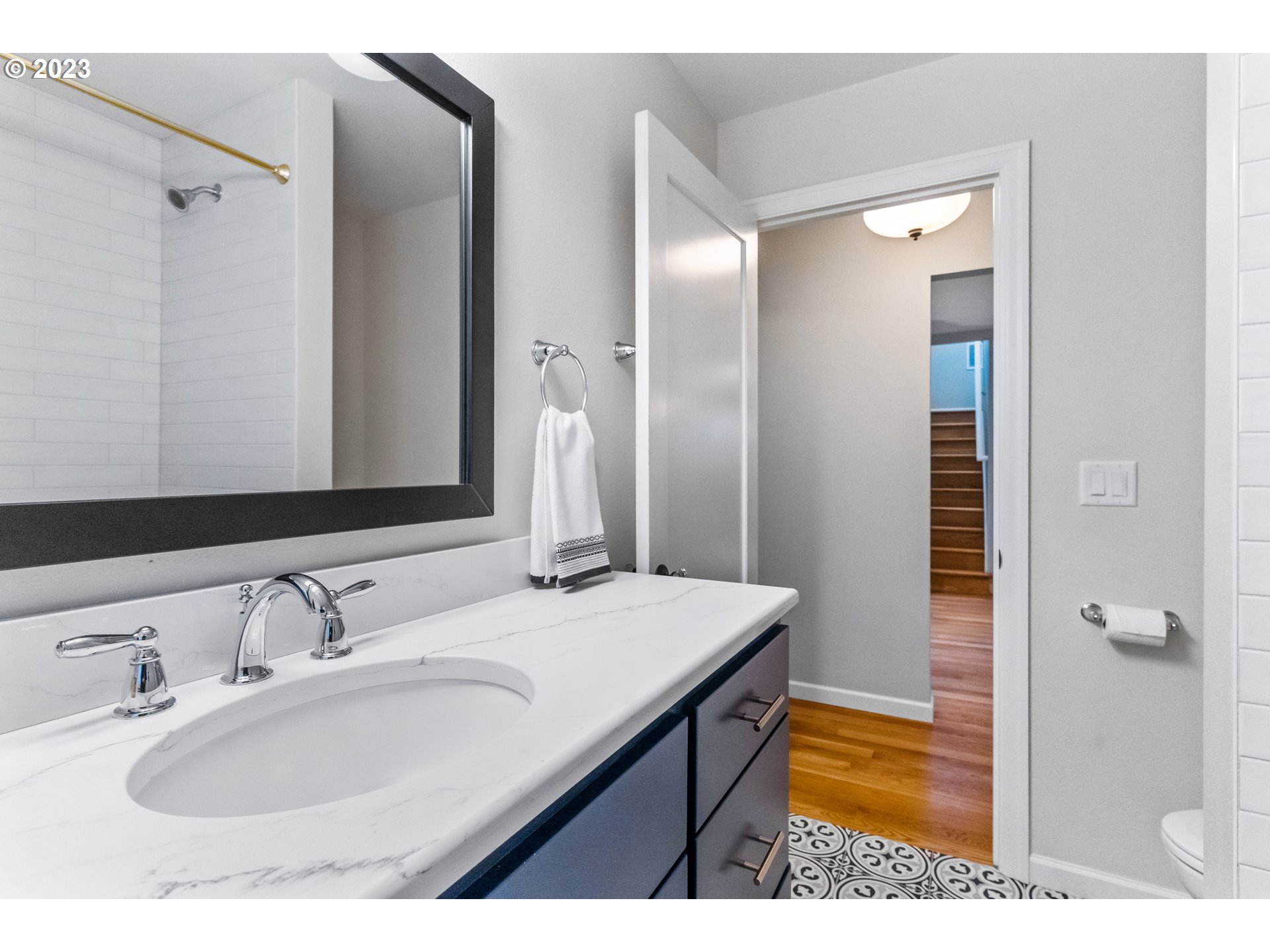 1565 18th Street Northeast Salem, OR 97301 - Photo 20 of 41 a bathroom with a sink and a mirror