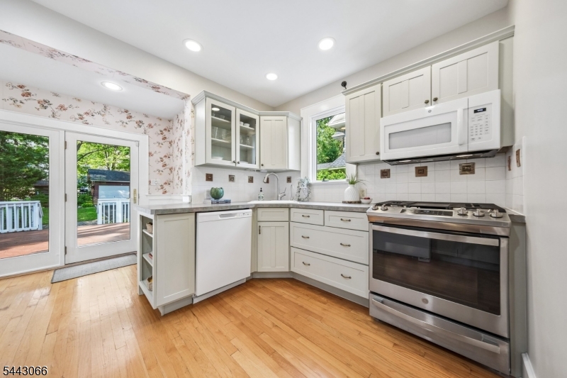65 Tuscan Road Maplewood, NJ 07040 - Photo 17 of 48