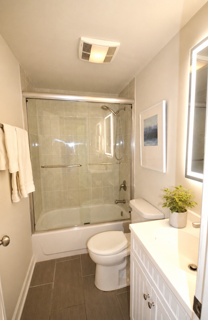 301 Waukegan Road Lake Bluff, IL 60044 - Photo 9 of 18 Gallery Image 9