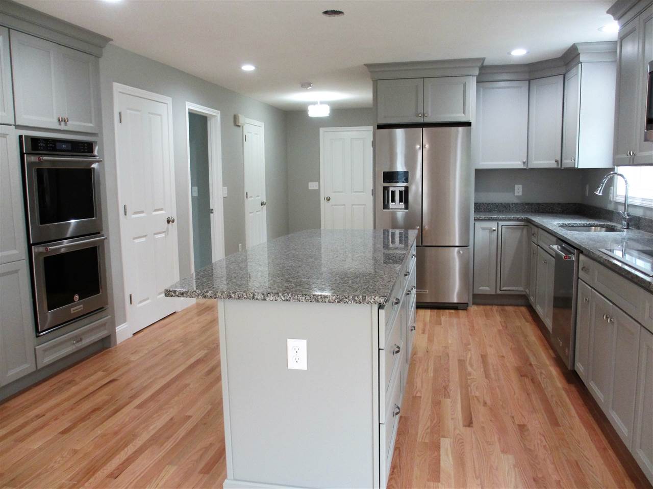 68 Hoit Road Concord, NH 03301 - Photo 16 of 40