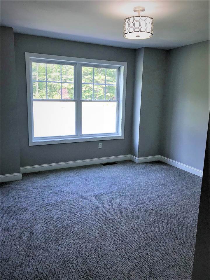 68 Hoit Road Concord, NH 03301 - Photo 20 of 40