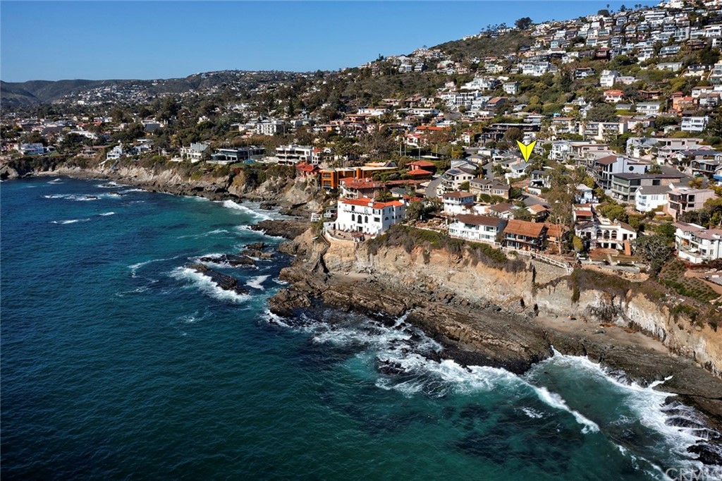 151 Rockledge Terrace Laguna Beach, CA 92651 - Photo 22 of 24 an aerial view of multiple house