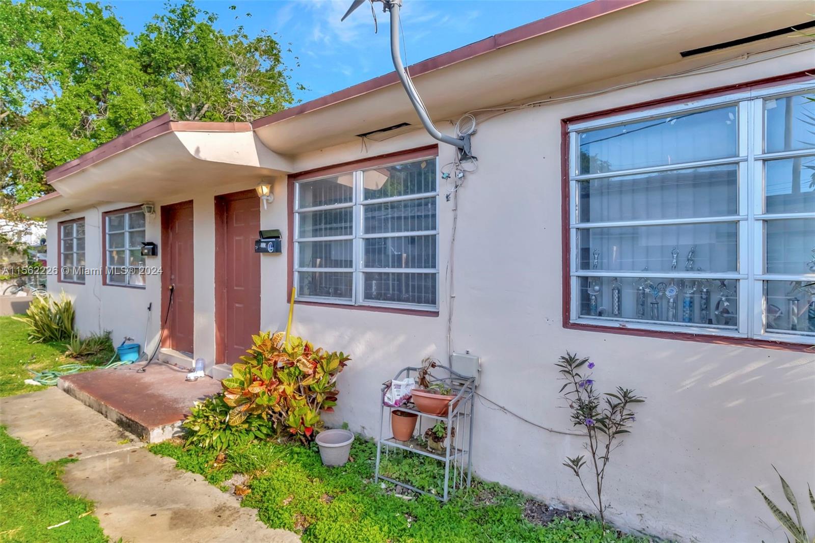 3170 Carter Street Miami, FL 33133 - Photo 16 of 24