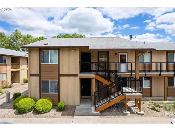 $180,000 | 3404 19th Avenue, Unit 101, Forest Grove, OR 97116