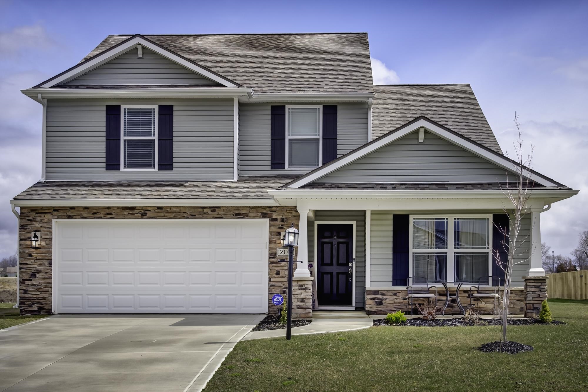12012 Bozzio Road Fort Wayne, IN 46818 - Photo 1 of 36