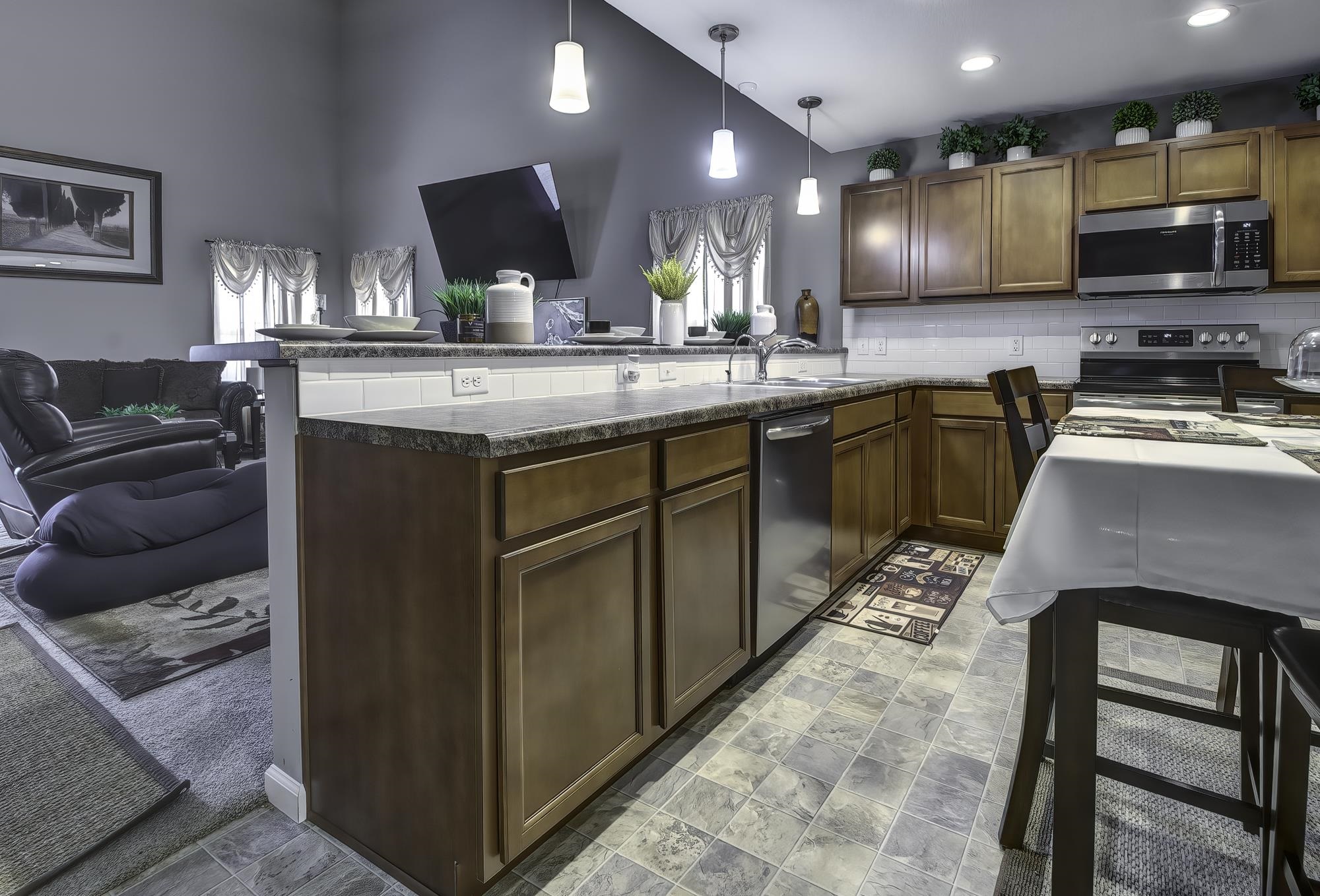 12012 Bozzio Road Fort Wayne, IN 46818 - Photo 10 of 36