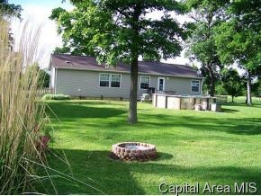 841 Fairview Road Bluffs, IL 62621 - Photo 2 of 10