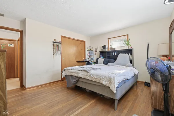 $425,000 | 6286 North 50 East, Fortville, IN 46040