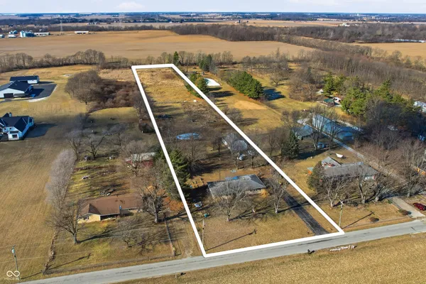 $425,000 | 6286 North 50 East, Fortville, IN 46040