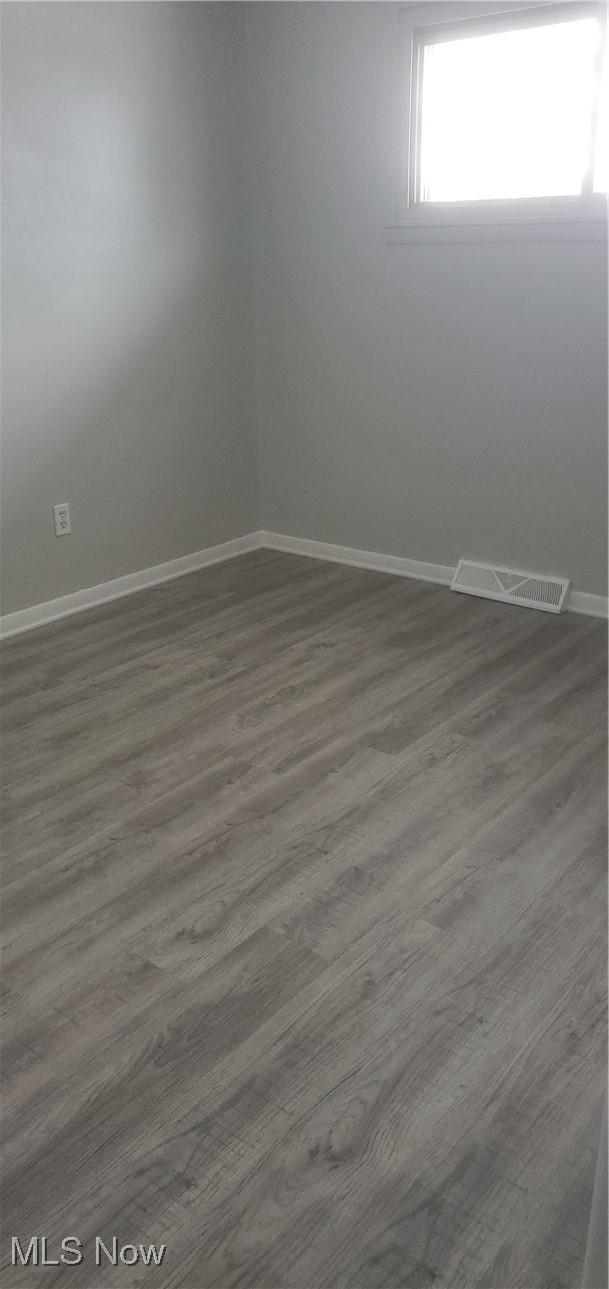 30151 Regent Road Wickliffe, OH 44092 - Photo 9 of 17 Gallery Image 9