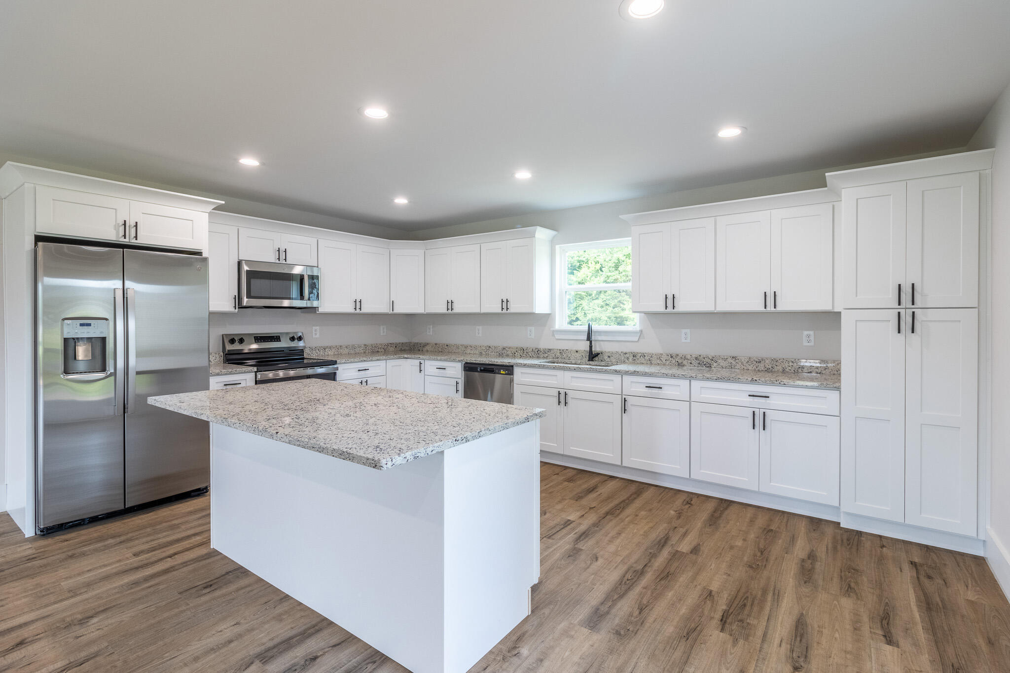 108 Galloway Airport Road Dunlap, TN 37327 - Photo 6 of 25 _MG_2109-HDR