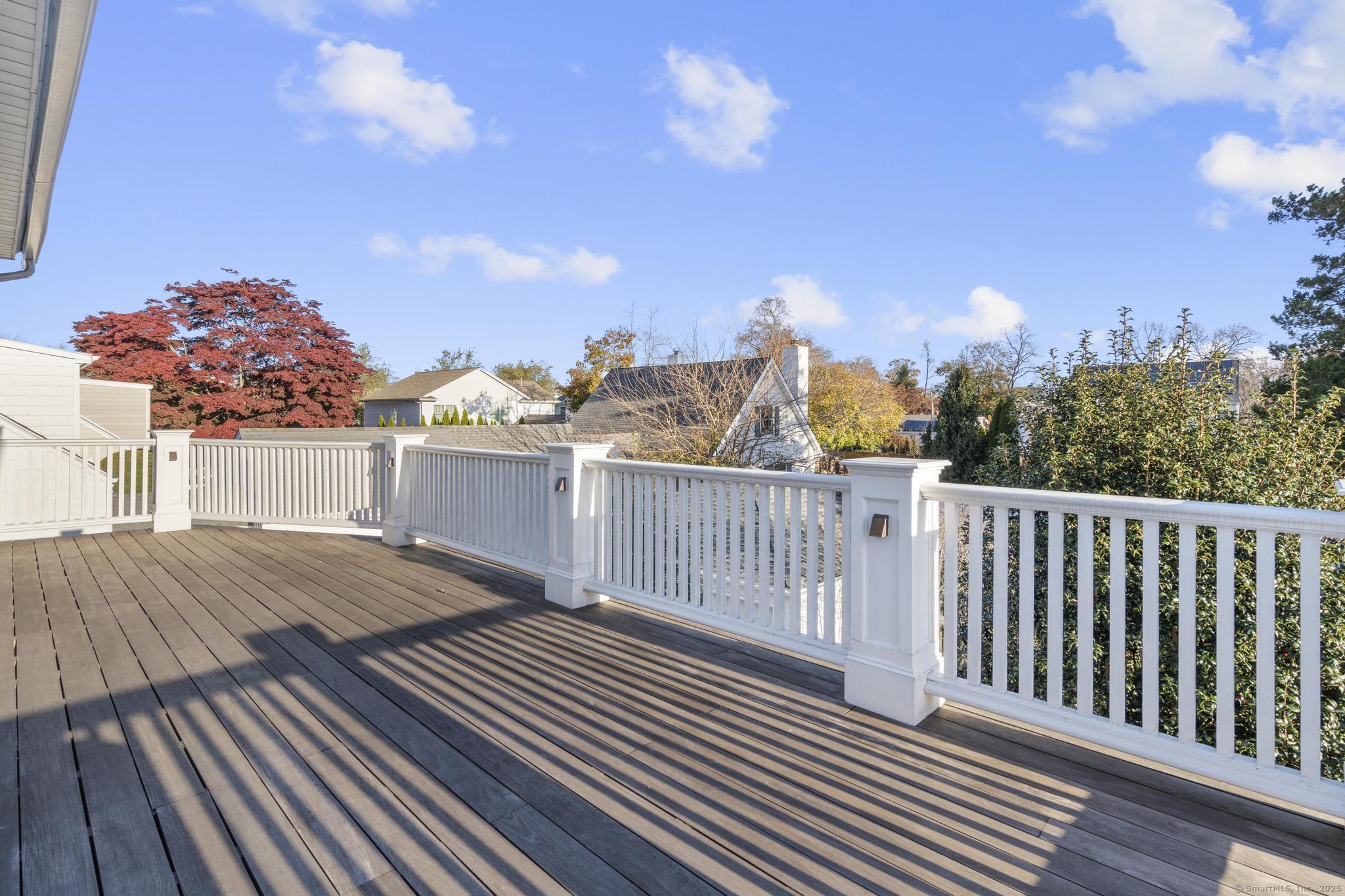 447 Reef Road Fairfield, CT 06824 - Photo 23 of 27 a view of a terrace with sky view