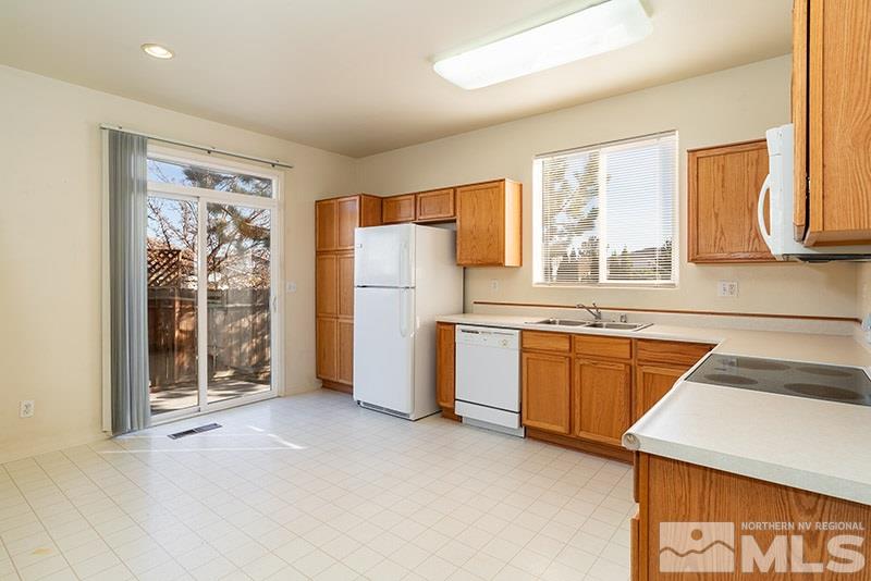 5911 Sapphire Ridge Court Reno, NV 89523 - Photo 5 of 20 Photo 5