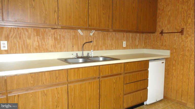3006 Benson Mill Road Upperco, MD 21155 - Photo 21 of 30 2nd sink in basement great for cleaning up