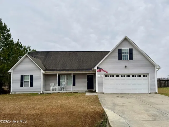 $285,000 | 107 Killis Boulevard, Richlands, NC 28574