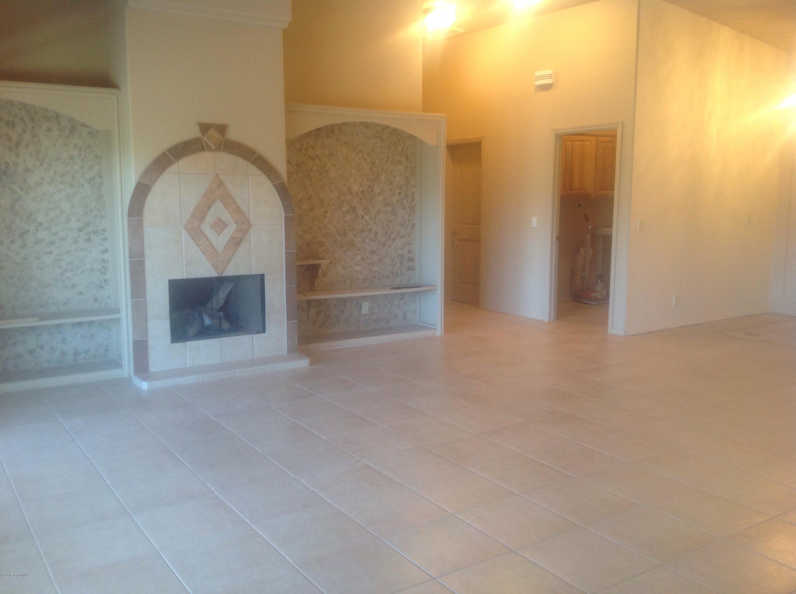 118 Via Finlandia Rio Rico, AZ 85648 - Photo 3 of 18
