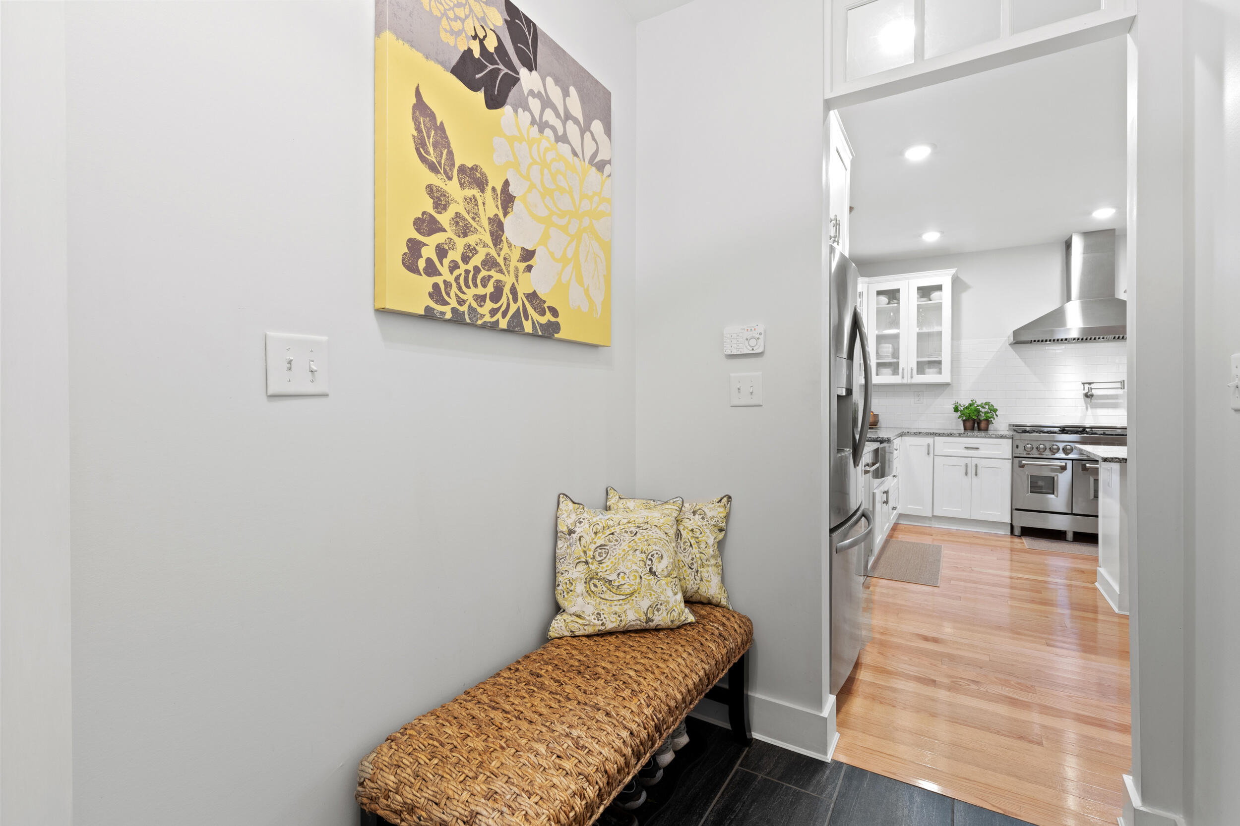 29 Pinecroft Road Harrison, ME 04040 - Photo 19 of 39 listing pic Entry