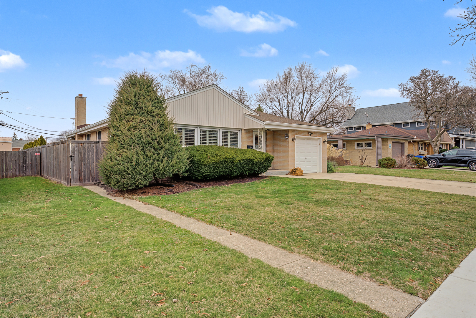 408 South Albert Street Mount Prospect, IL 60056 - Photo 2 of 17