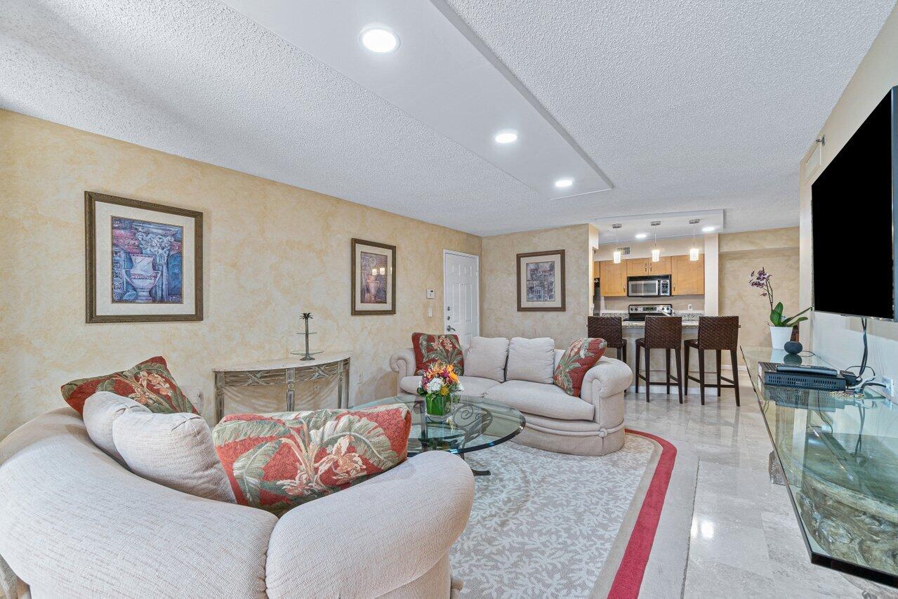 3151 Clint Moore Road, Unit 104 Boca Raton, FL 33496 - Photo 6 of 38 gfbcx