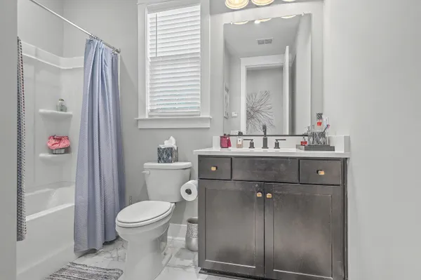 $669,500 | 382 Tupelo Lake Drive, Summerville, SC 29486