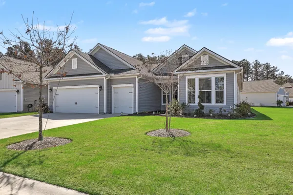 $669,500 | 382 Tupelo Lake Drive, Summerville, SC 29486