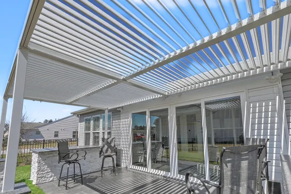 $669,500 | 382 Tupelo Lake Drive, Summerville, SC 29486