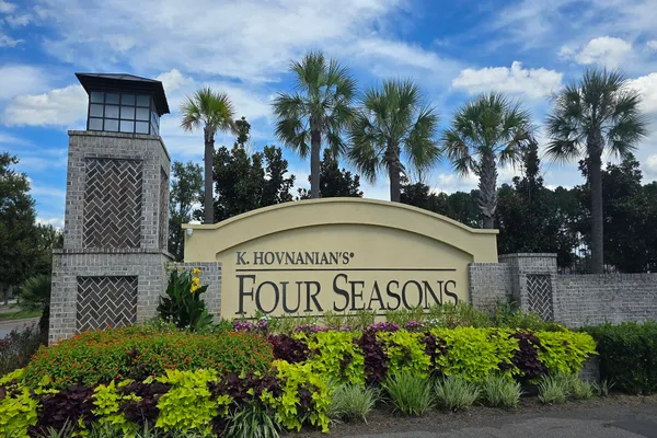 $669,500 | 382 Tupelo Lake Drive, Summerville, SC 29486